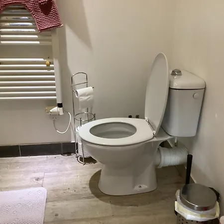 Zaza Apartament *